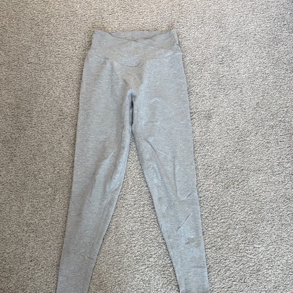 P’Tula Gray leggings
